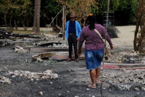 Lee más sobre el artículo PVAH/CONVIVIENDA brinda apoyo a familias afectadas por incendio en La Lima